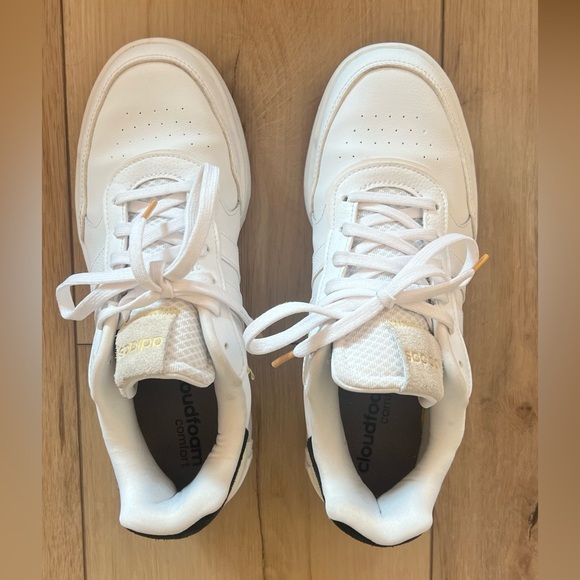 Women’s Adidas Shoes - Picture 3 of 8